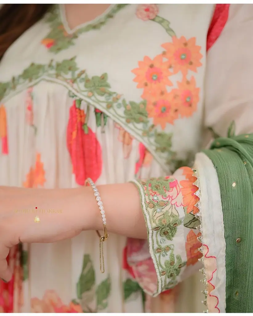 WhatsApp Image 2025-03-29 at 11.48.29 AM (1).webp