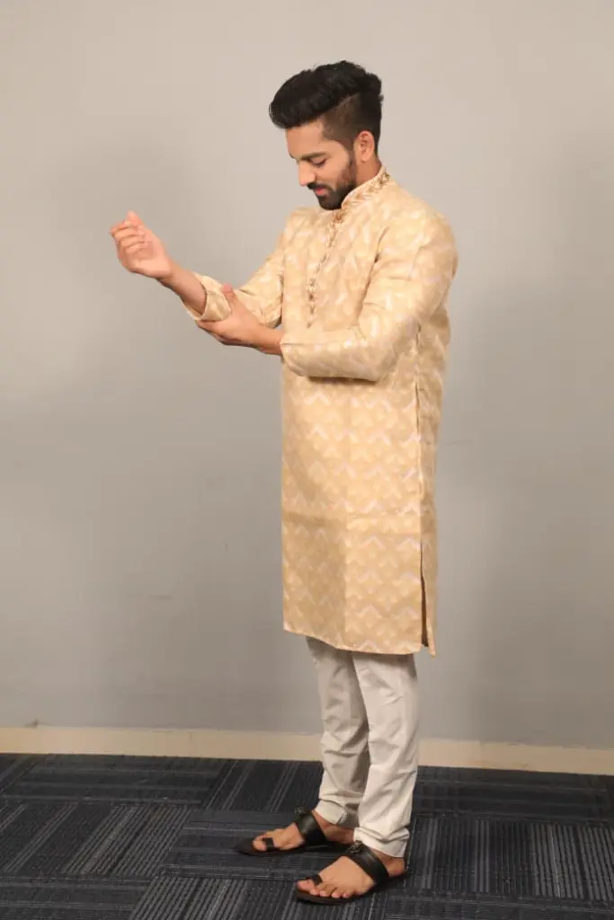 WhatsApp Image 2025-10-08 at 21.32.55_09838858.webp