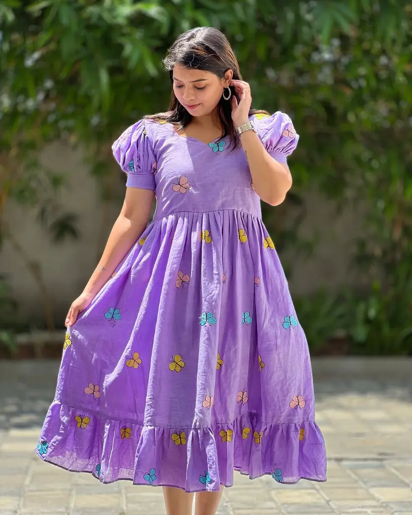 DRESS