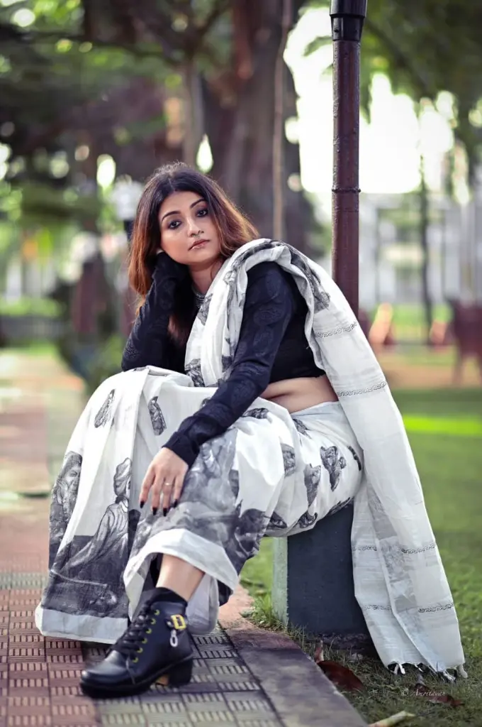 SAREES 