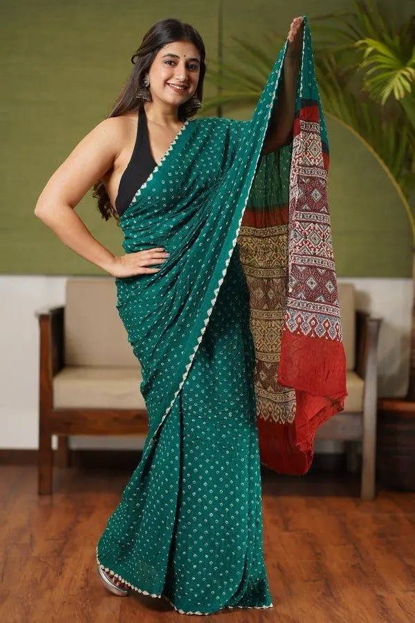 SAREE