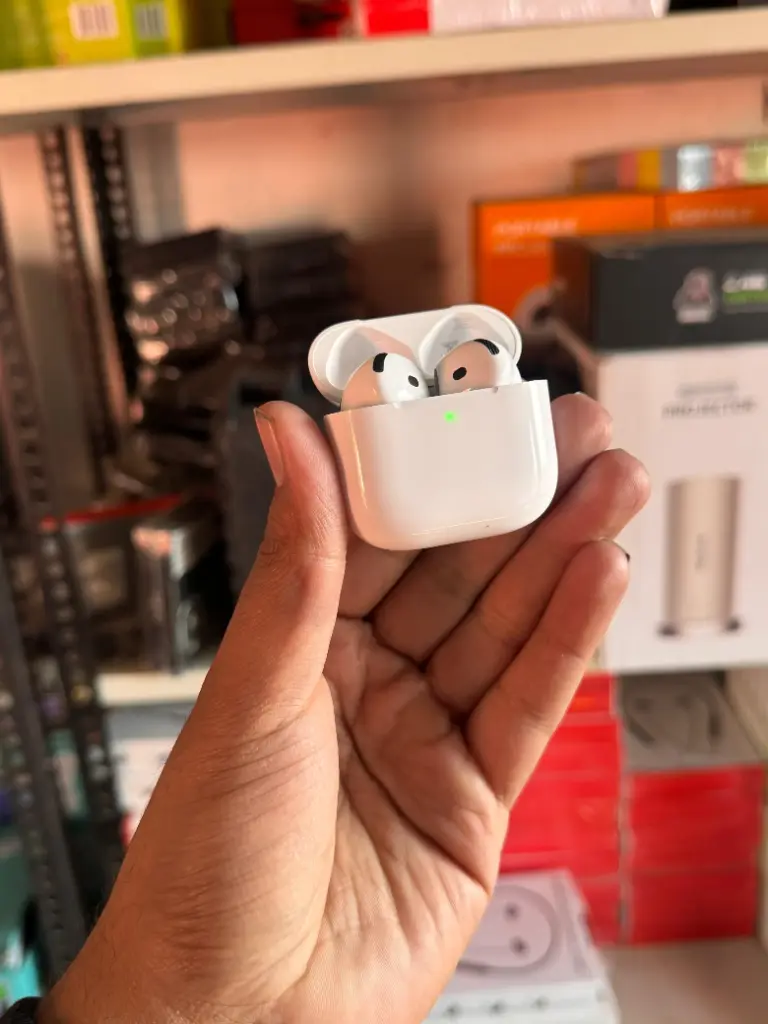 AIR PODS
