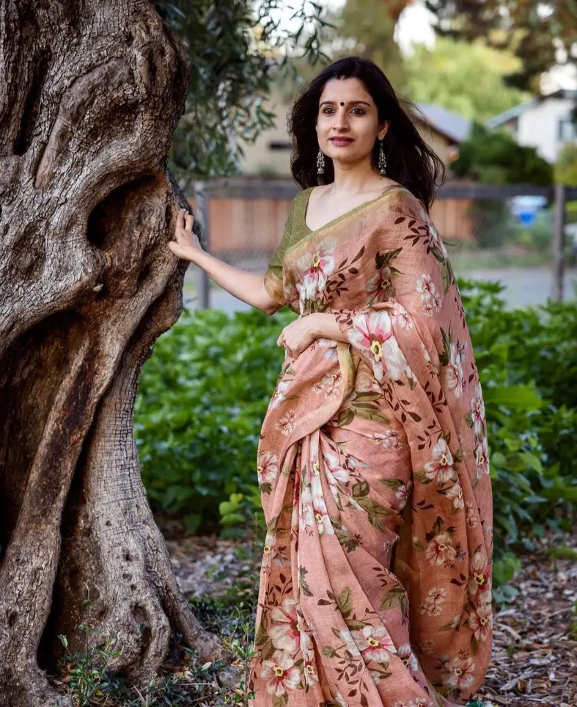 SAREES