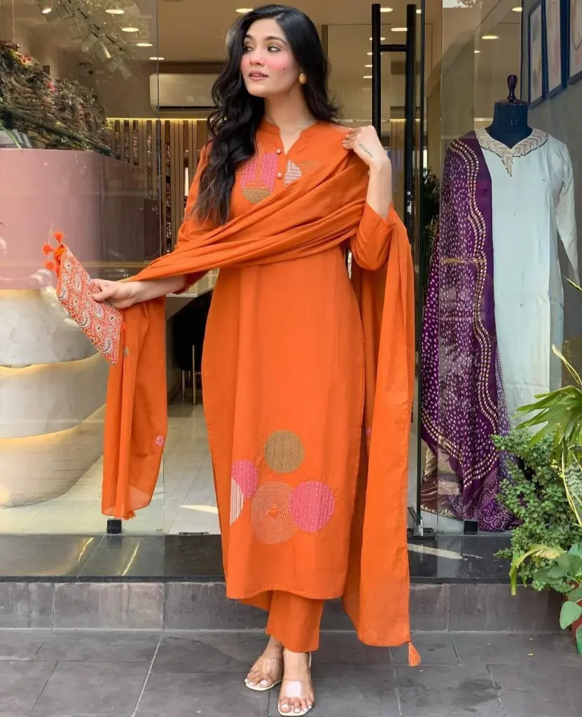 KURTI