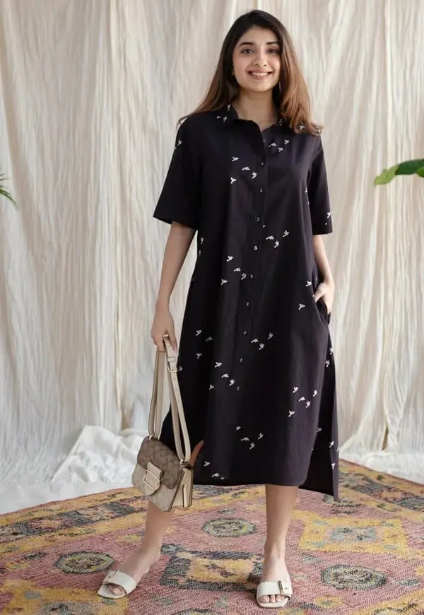 DRESS