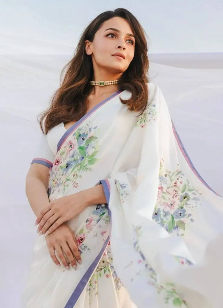 SAREES