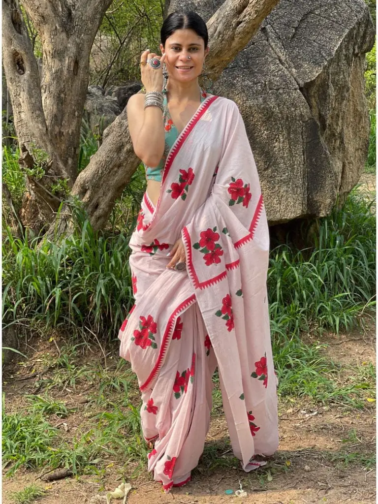SAREE