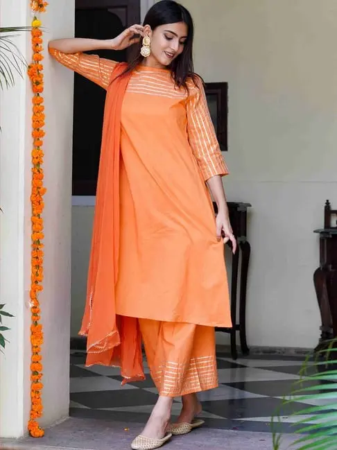 KURTI