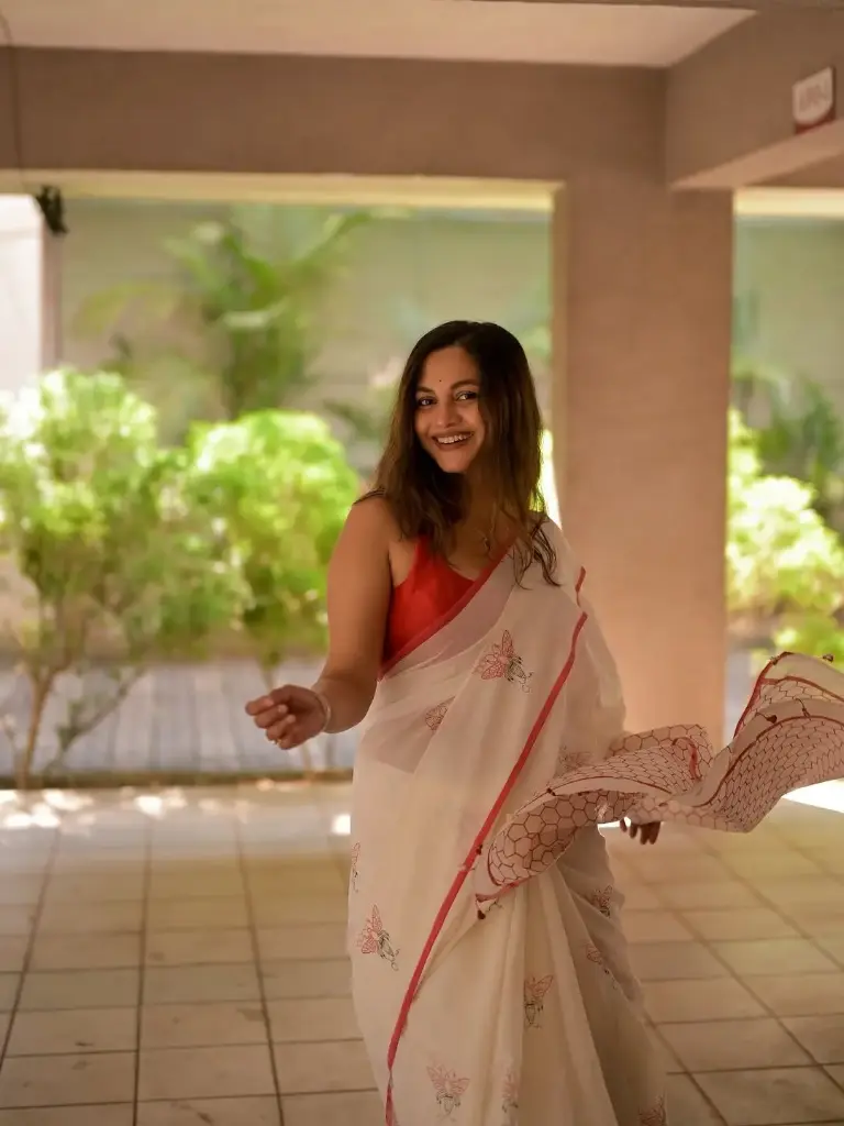 SAREE