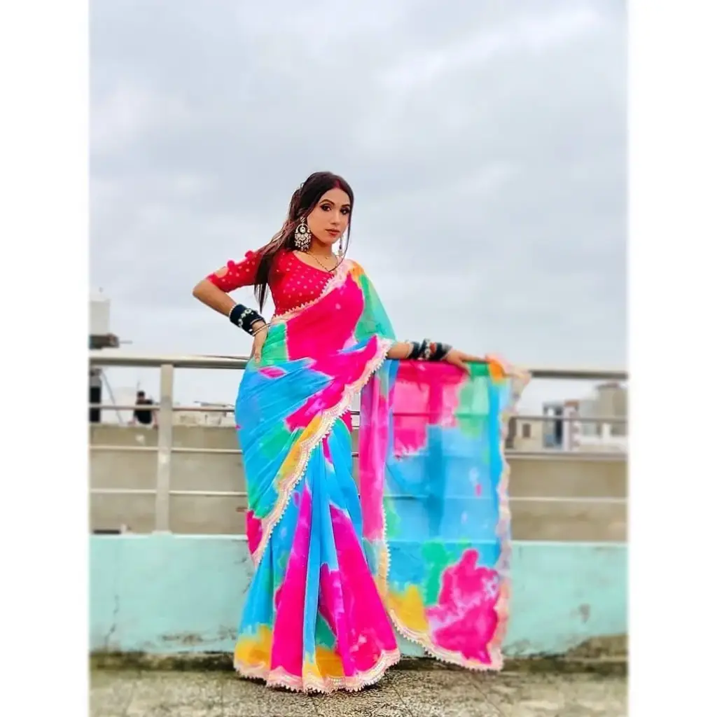 SAREES 